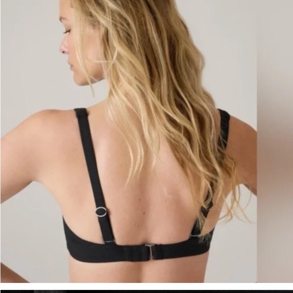 Athleta Power of She Black ribbed bikini top 34 B/C NWT $75 - Picture 2 of 7